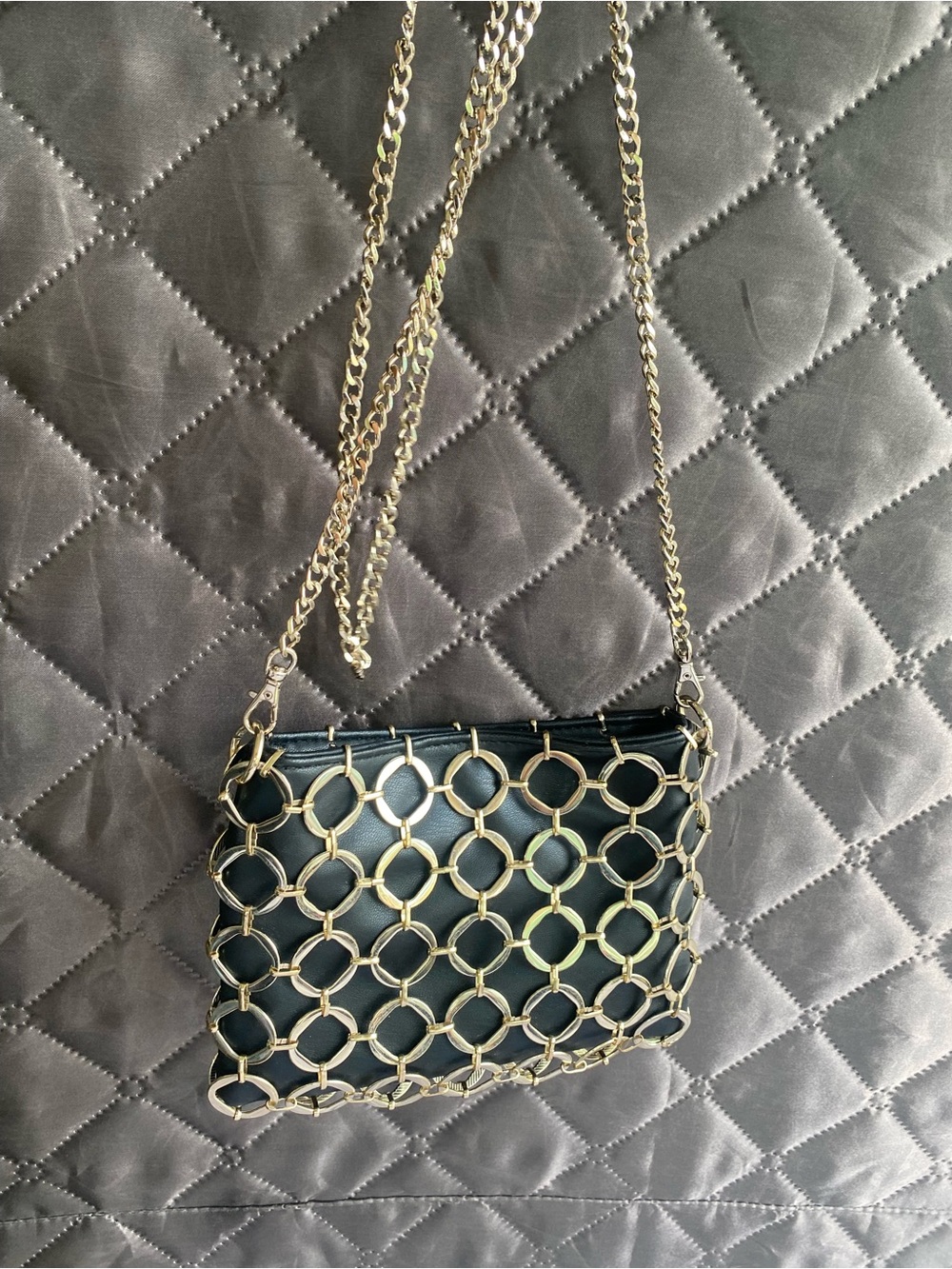 Topshop Sabina Cage Crossbody Bag Gold Chain Link Black Minimalist Mod Pristine